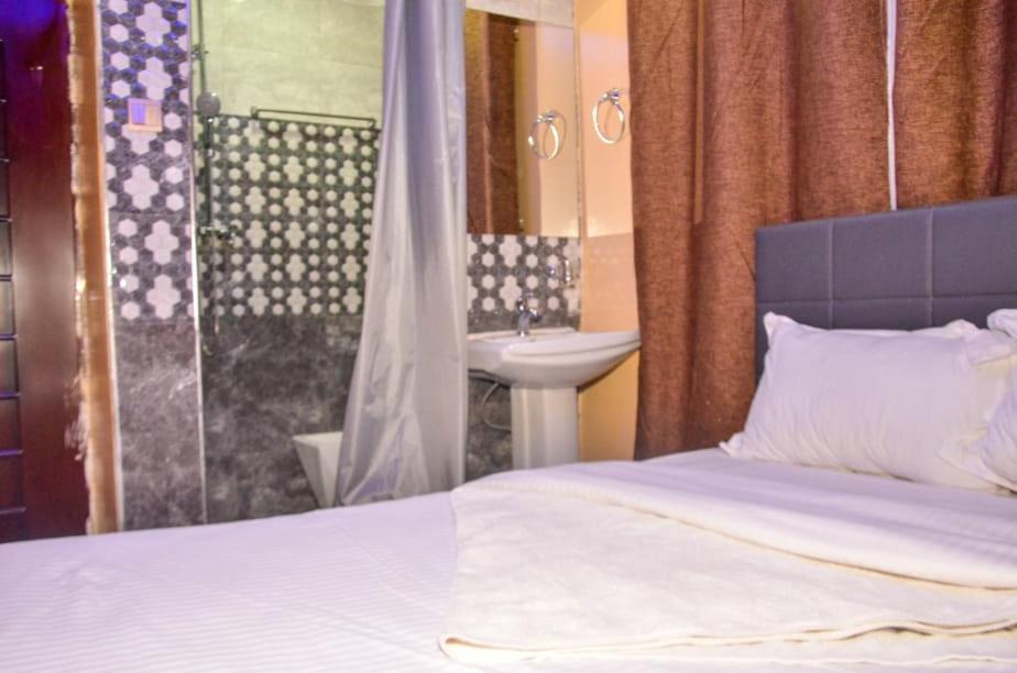 Kentania Hotel & Spa, Nakuru - Kenya Dış mekan fotoğraf