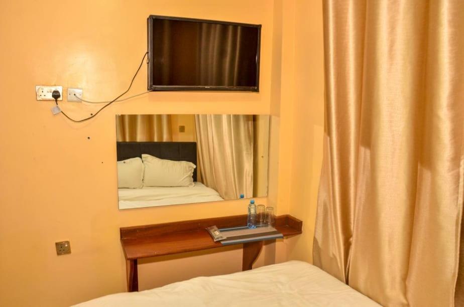 Kentania Hotel & Spa, Nakuru - Kenya Dış mekan fotoğraf