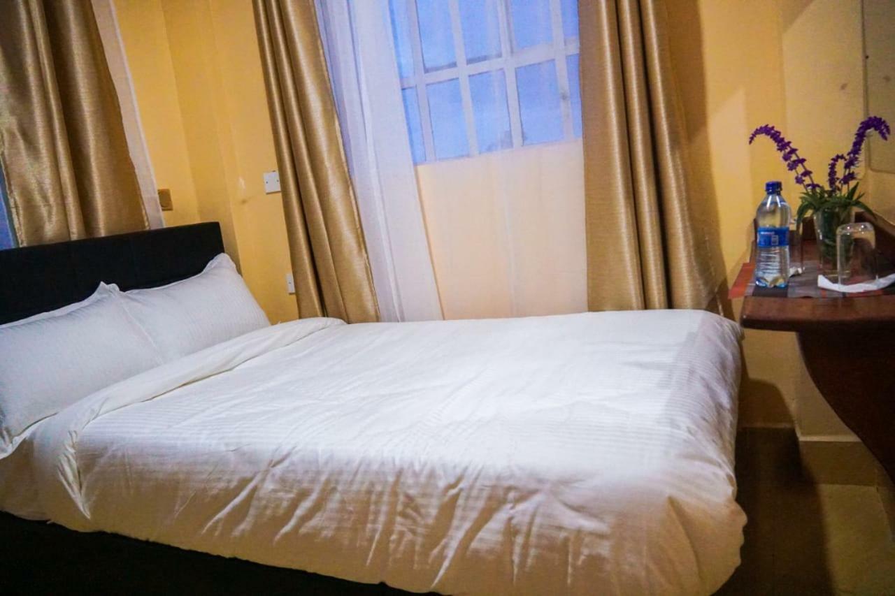 Kentania Hotel & Spa, Nakuru - Kenya Dış mekan fotoğraf